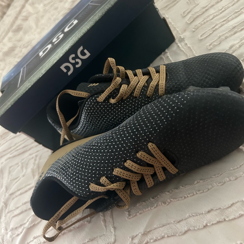 DSG Speed Viper Cleat boys 3.5